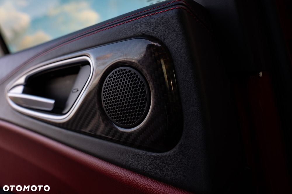 Alfa Romeo Giulia 2.9 Bi Turbo V6 Quadrifoglio - 24