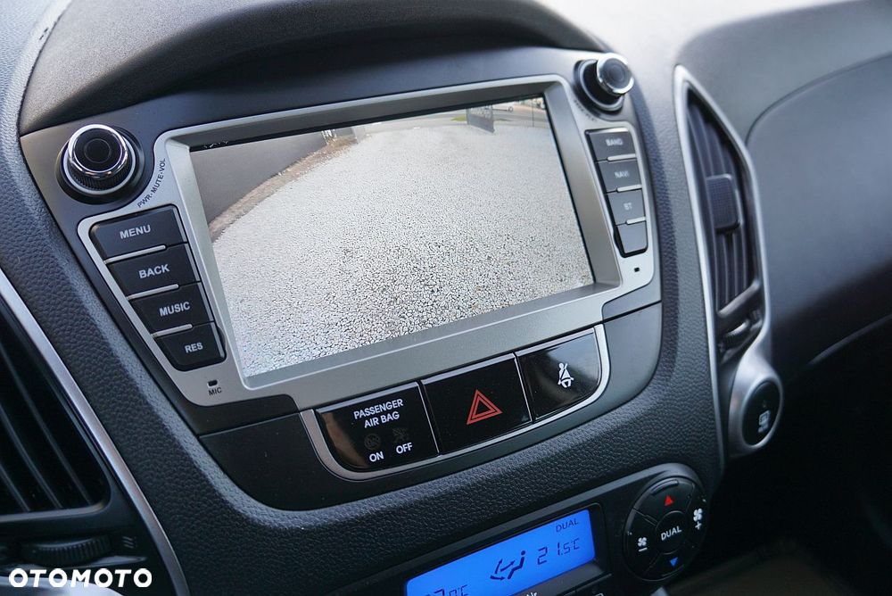 Hyundai ix35 1.6 2WD Fifa World Cup Edition - 21