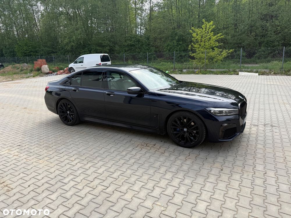 BMW Seria 7 400 d 4-Matic 9G-TRONIC - 7