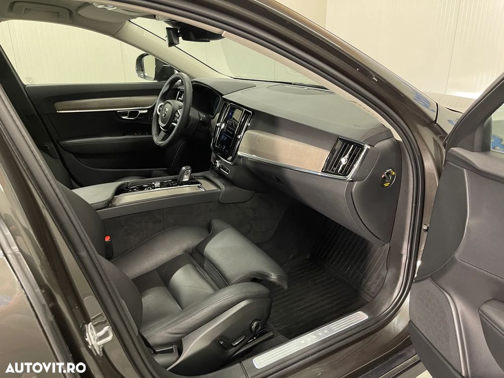 Volvo V90 V90CC B5 MHEV AT AWD Core - 9