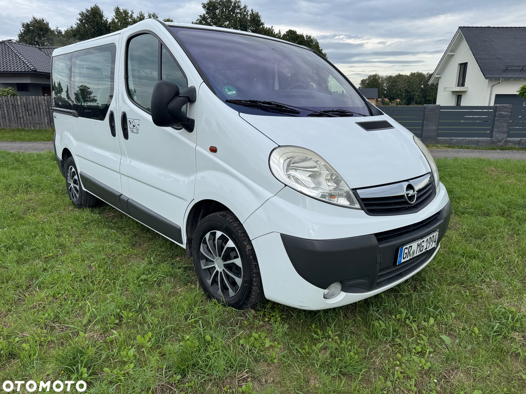 Opel Vivaro Tour Elegance L1H1 - 3