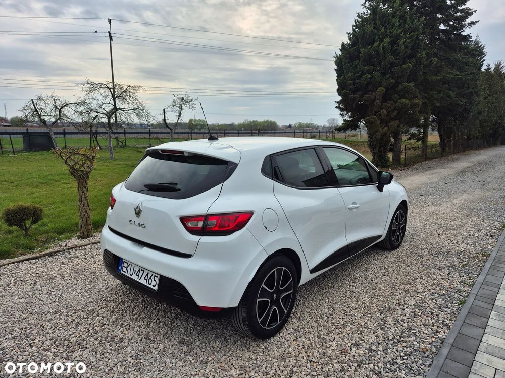 Renault Clio - 16