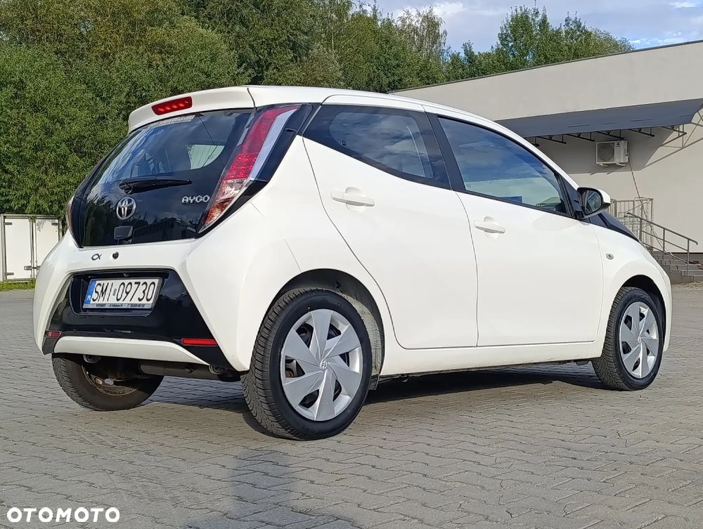 Toyota Aygo x-play - 29