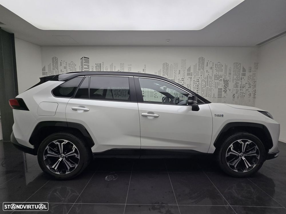 Toyota RAV4 - 17