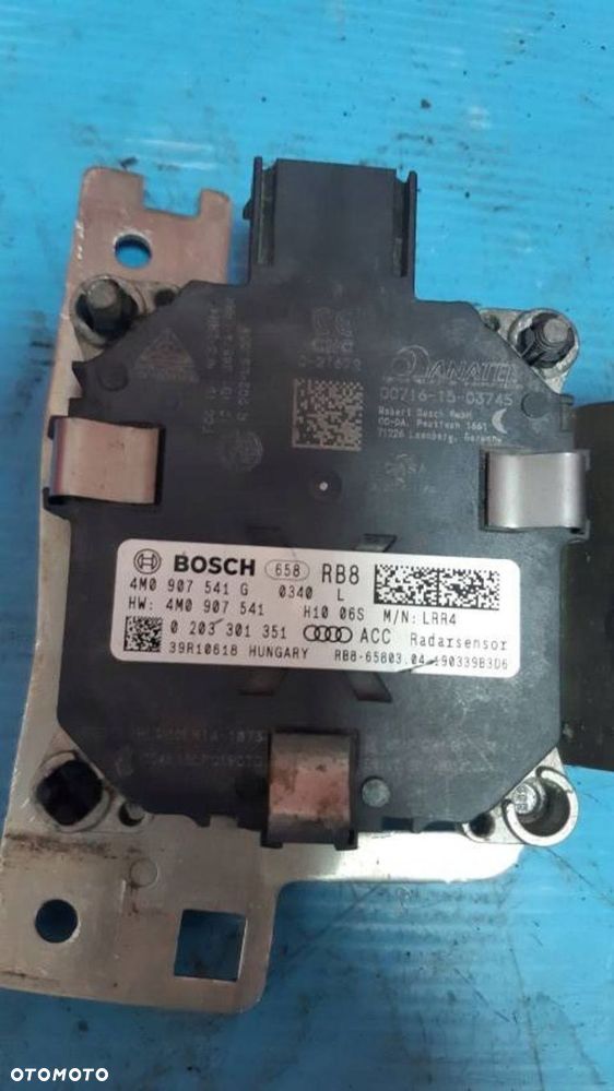 Audi Q7 4M Radar 4M0907541G - 4