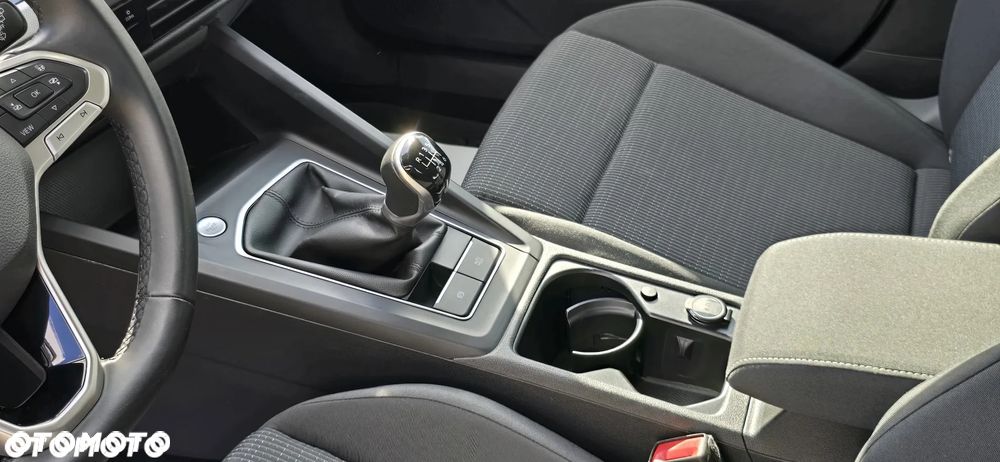 Volkswagen Golf VIII 1.0 TSI - 23