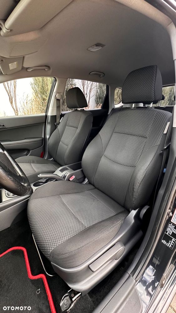 Hyundai i30 1.4 Comfort EU5 - 8