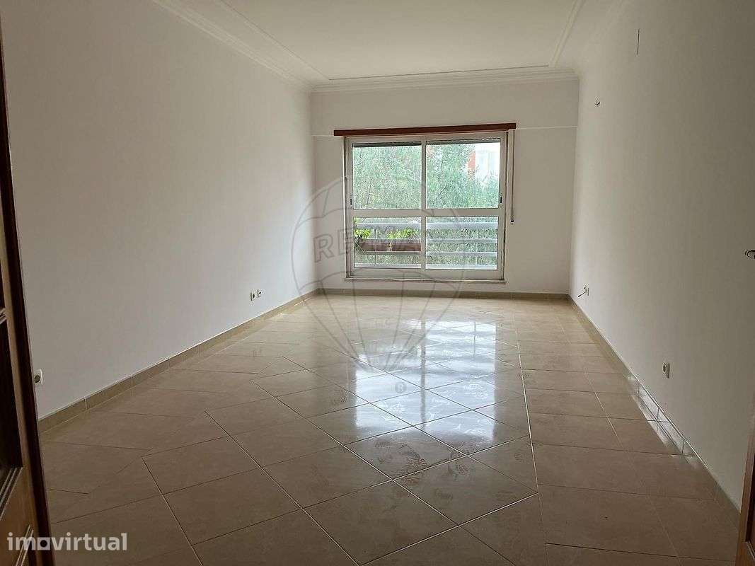 Apartamento T2 para arrendamento - Grande imagem: 3/16