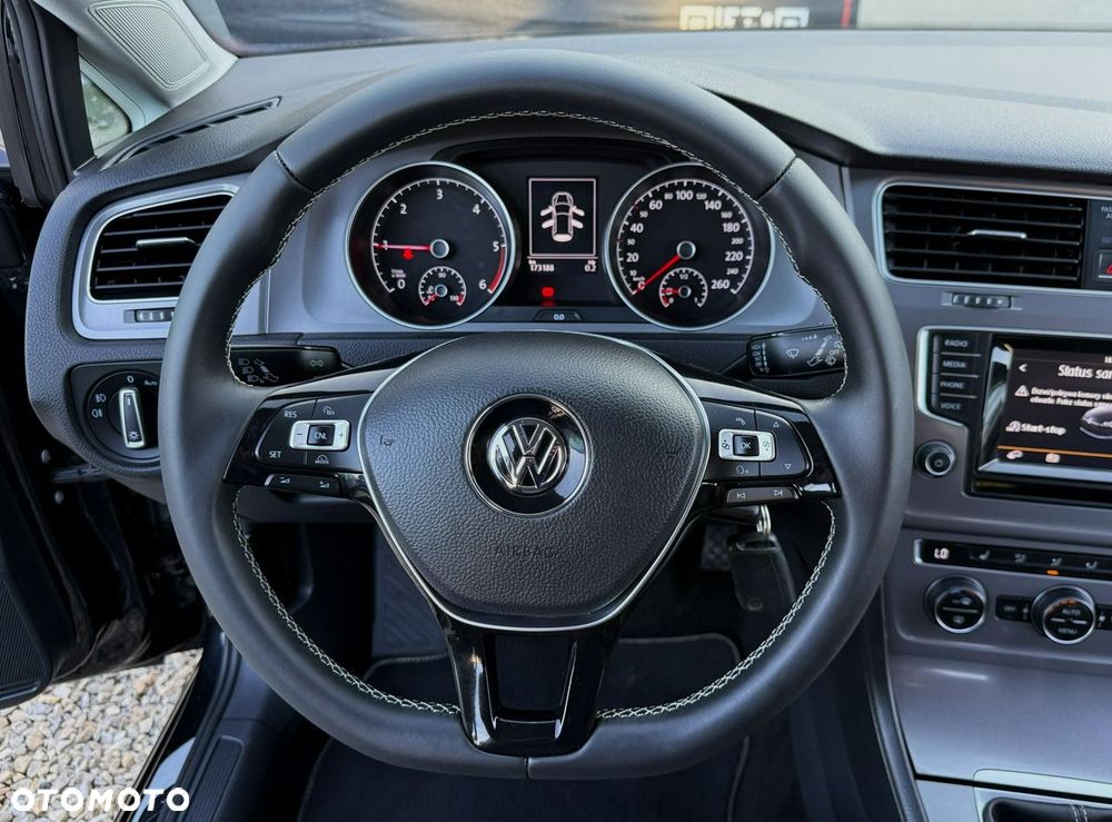 Volkswagen Golf 1.6 TDI BlueMotion Technology Lounge - 26