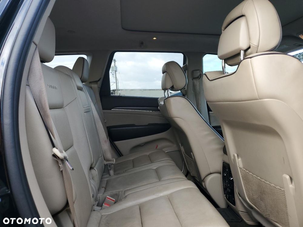 Jeep Grand Cherokee - 11
