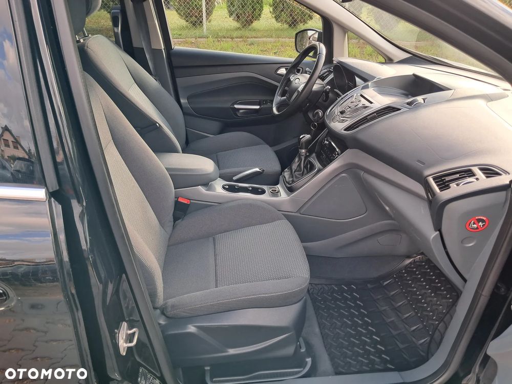 Ford Grand C-MAX 1.6 Ti-VCT Titanium - 17