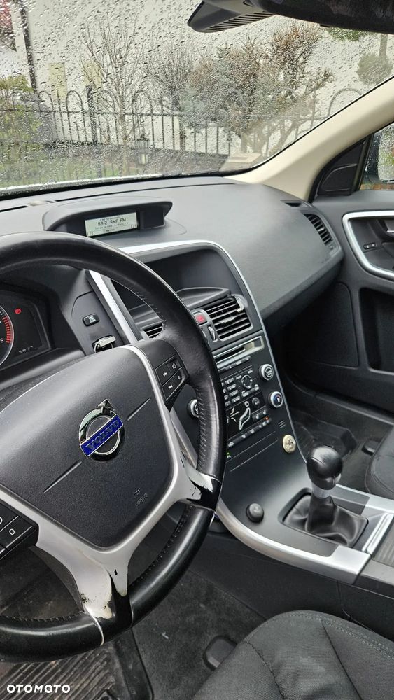 Volvo XC 60 DRIVe Kinetic - 22