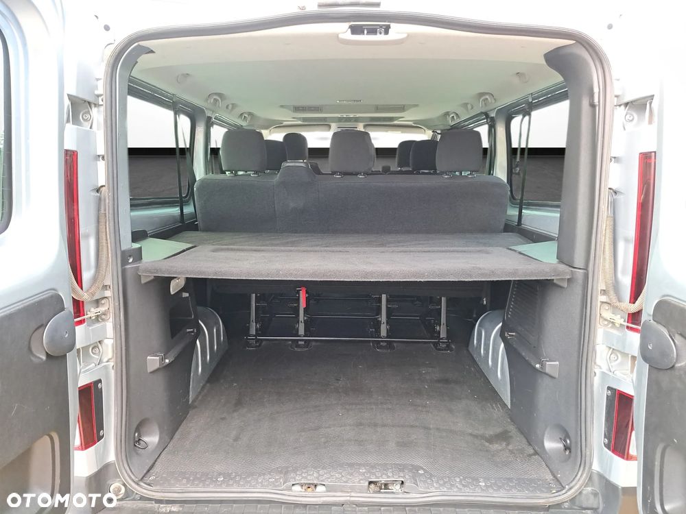 Renault Trafic - 30