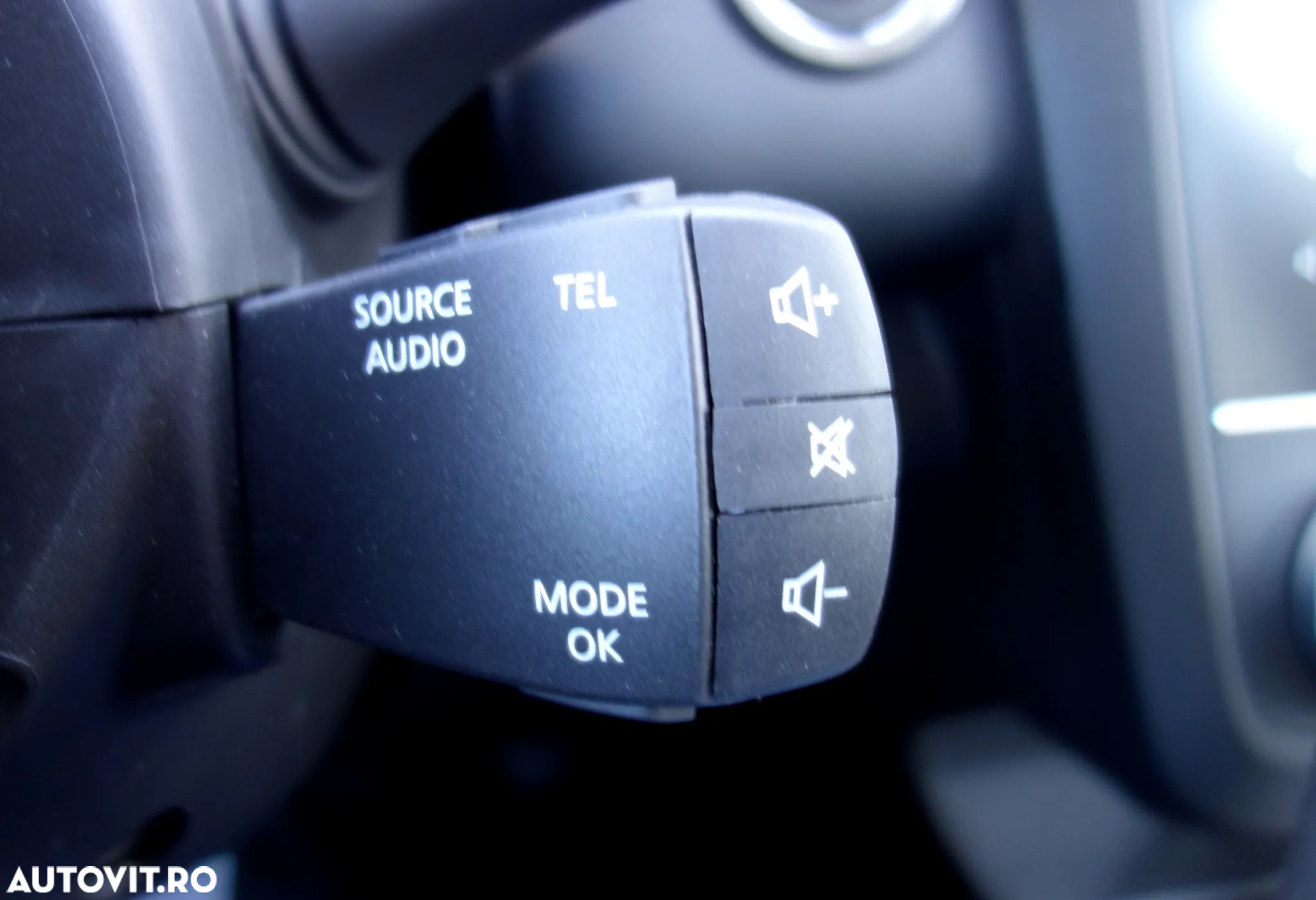 Renault Kadjar BLUE dCi 115 EDC BUSINESS EDITION - 14