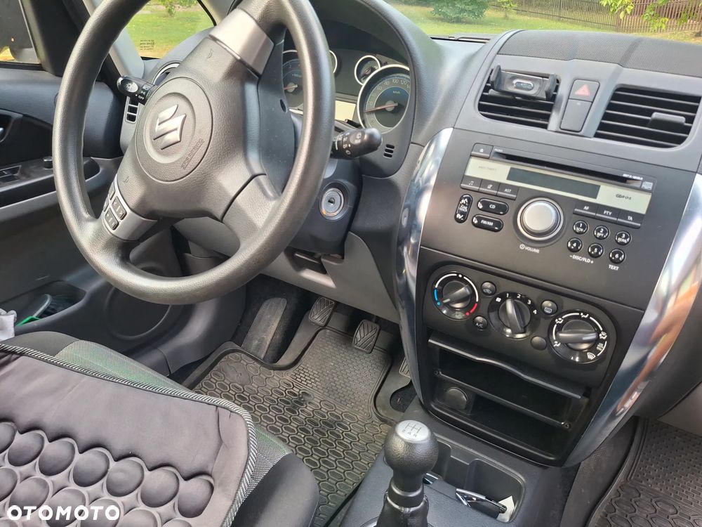 Suzuki SX4 1.6 Comfort 4WD - 8