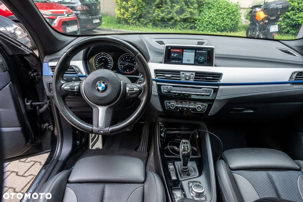 BMW X1 xDrive20i M Sport - 12