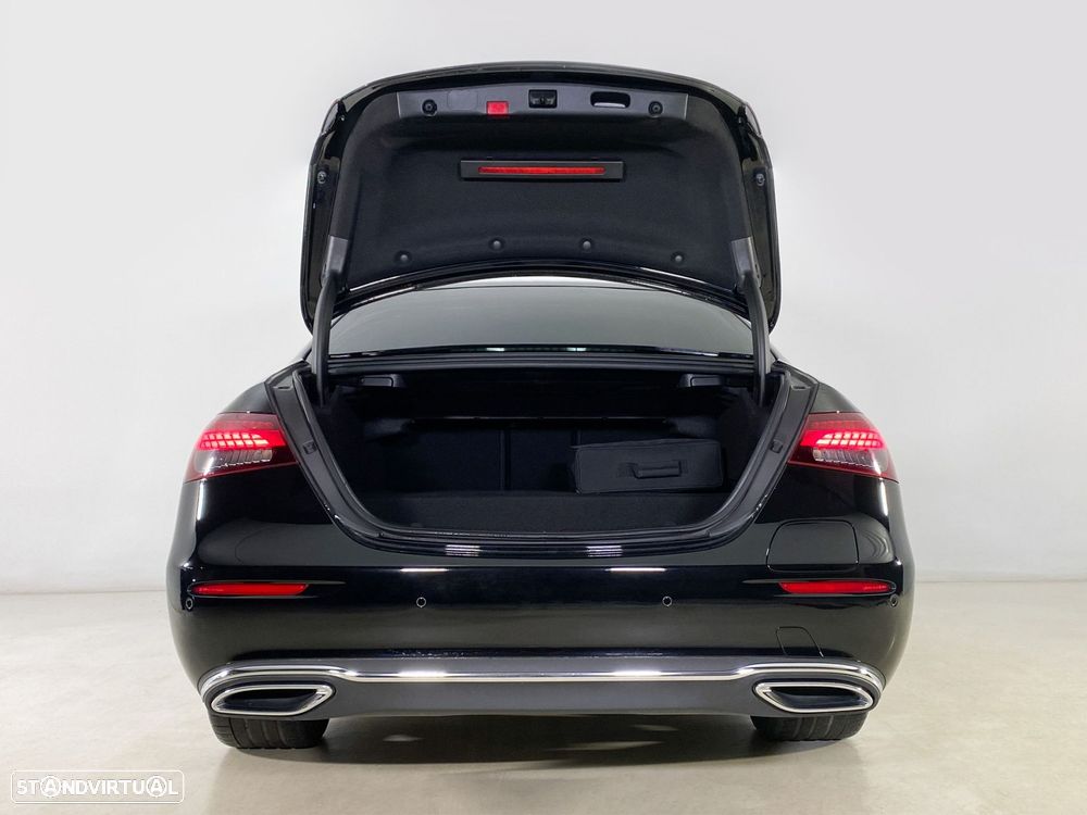 Mercedes-Benz E 300 e Avantgarde - 7