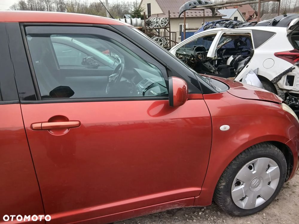 Suzuki Swift 05-  1.3 B M13A ZFS   skrzynia biegów silnik  drzwi  klapa bagażnika błotnik - 6