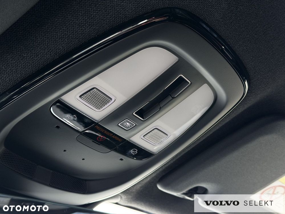 Volvo XC 40 - 38