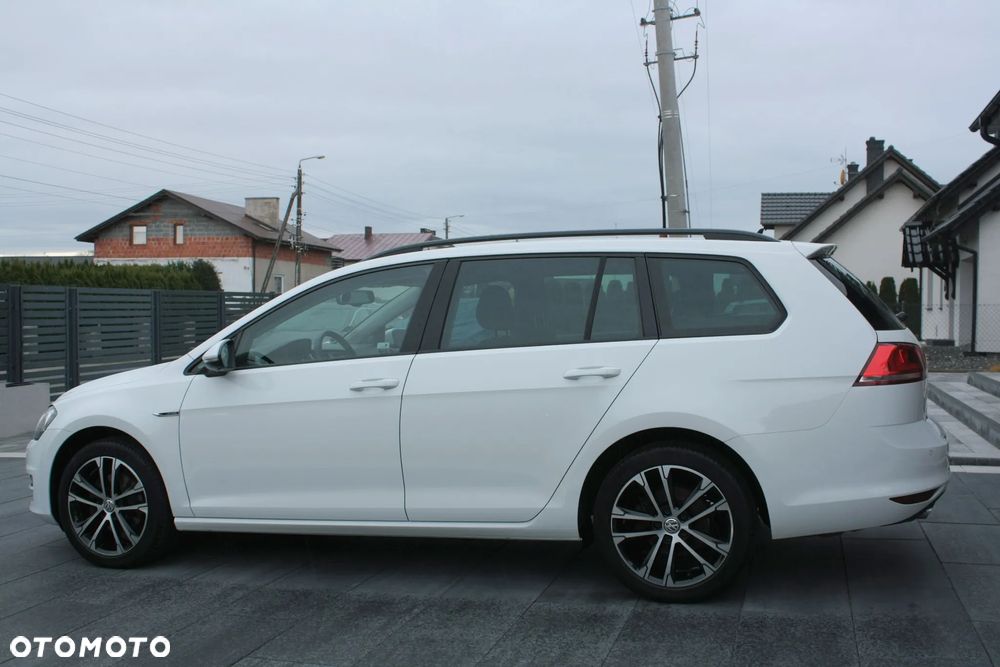 Volkswagen Golf - 16
