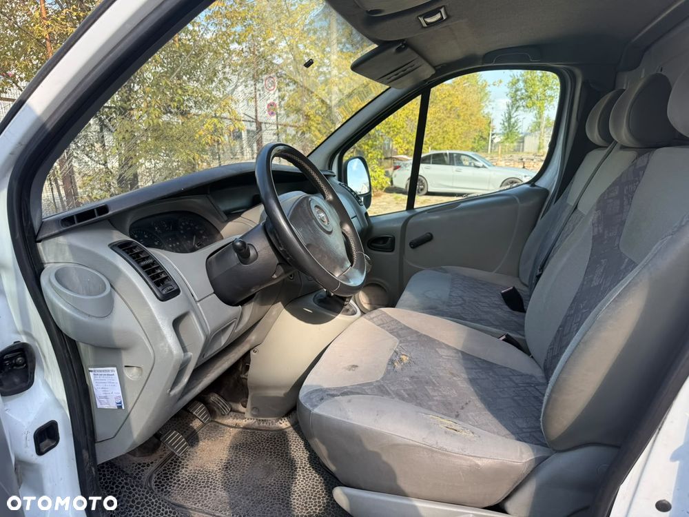 Opel VIVARO - 10