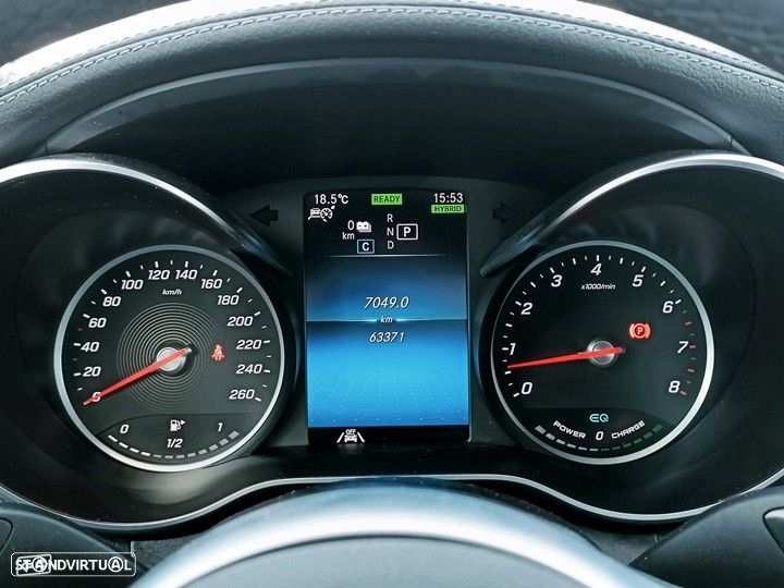 Mercedes-Benz C 300 e AMG Line - 26