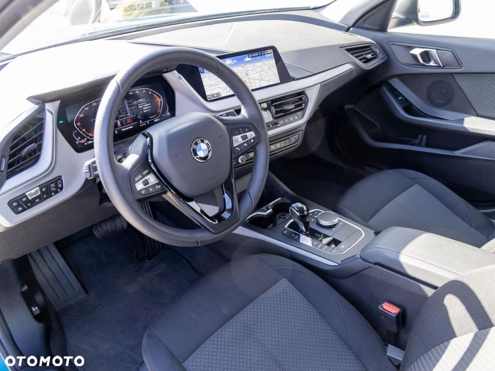 BMW Seria 1 118i Advantage - 10