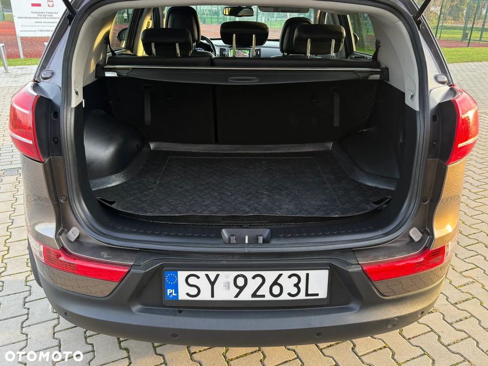 Kia Sportage 2.0 CRDI XL - 21