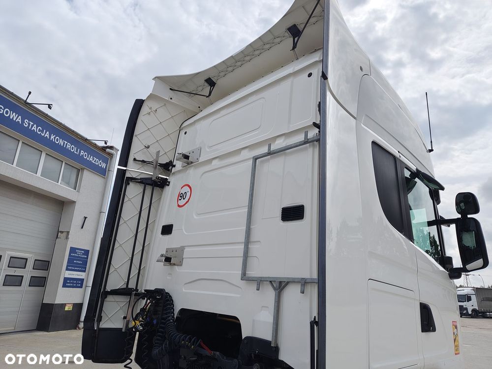 Scania R 410 MEGA - 15