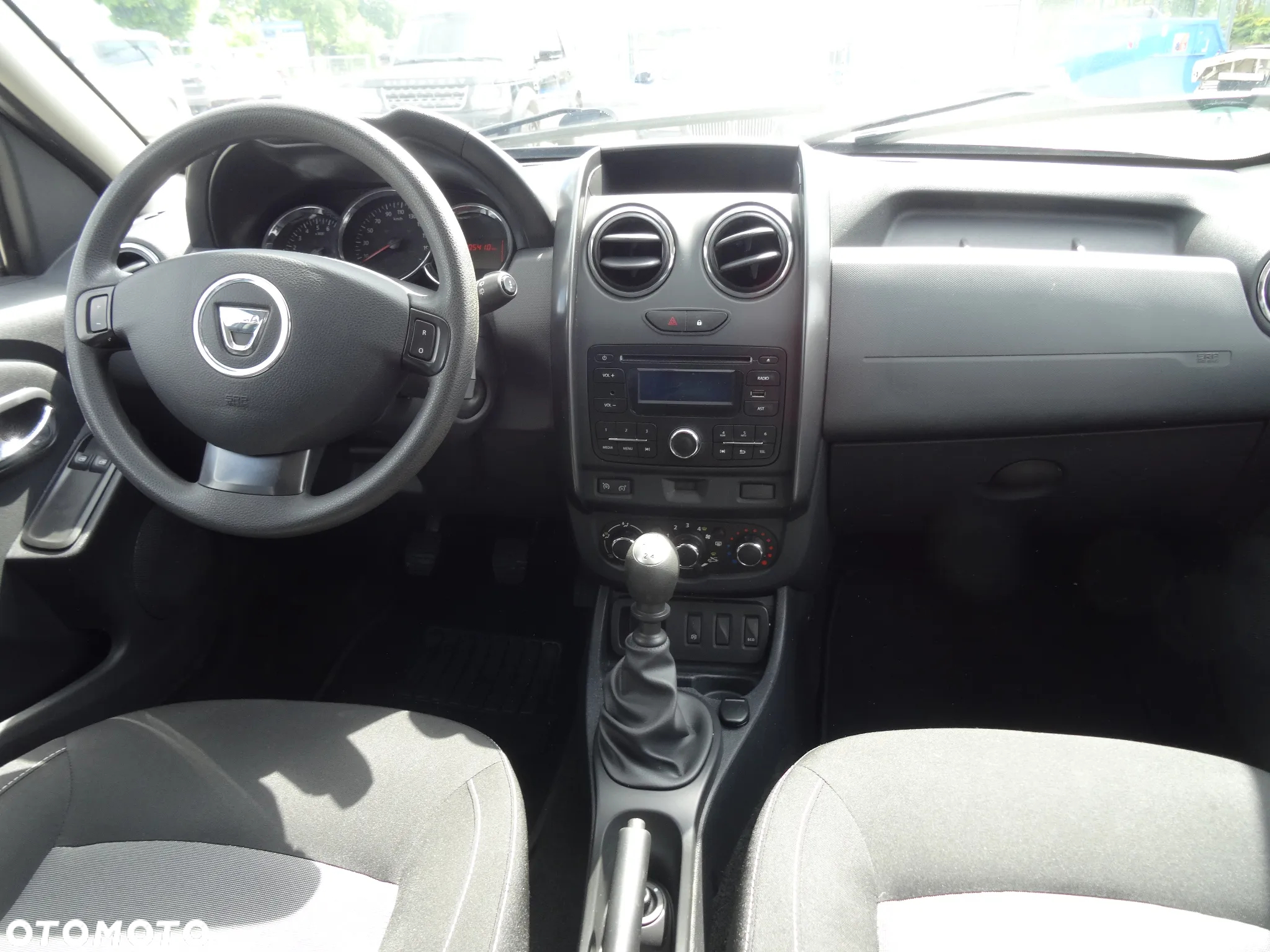 Dacia Duster 1.2 TCe Celebration - 15