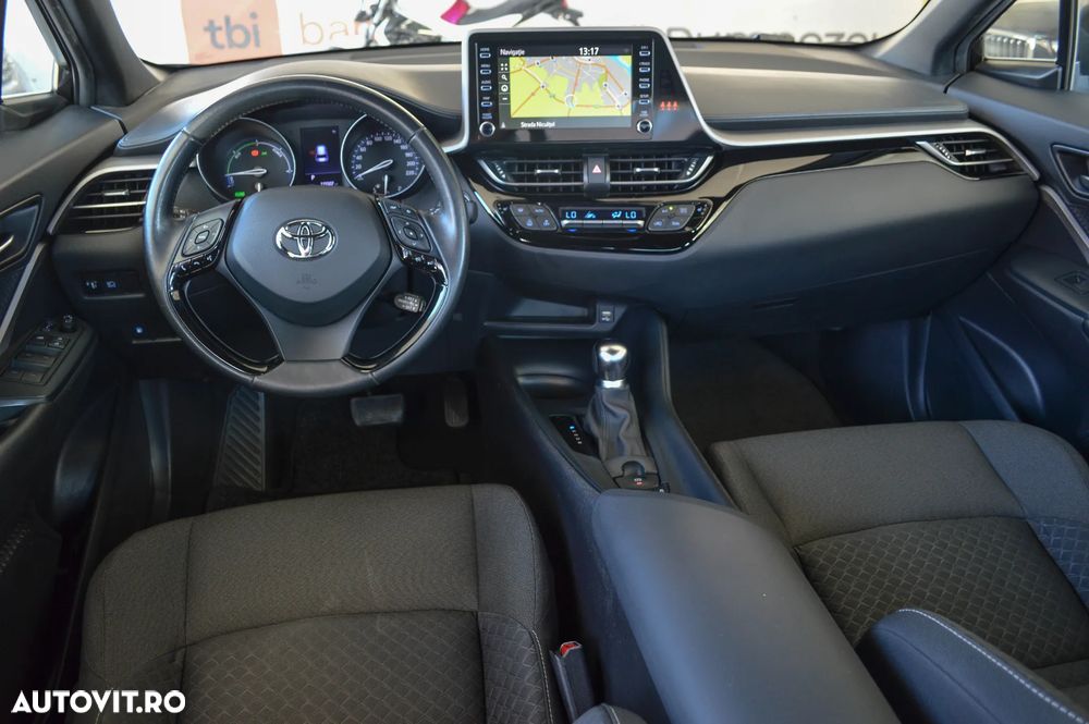 Toyota C-HR Business-Edition - 31