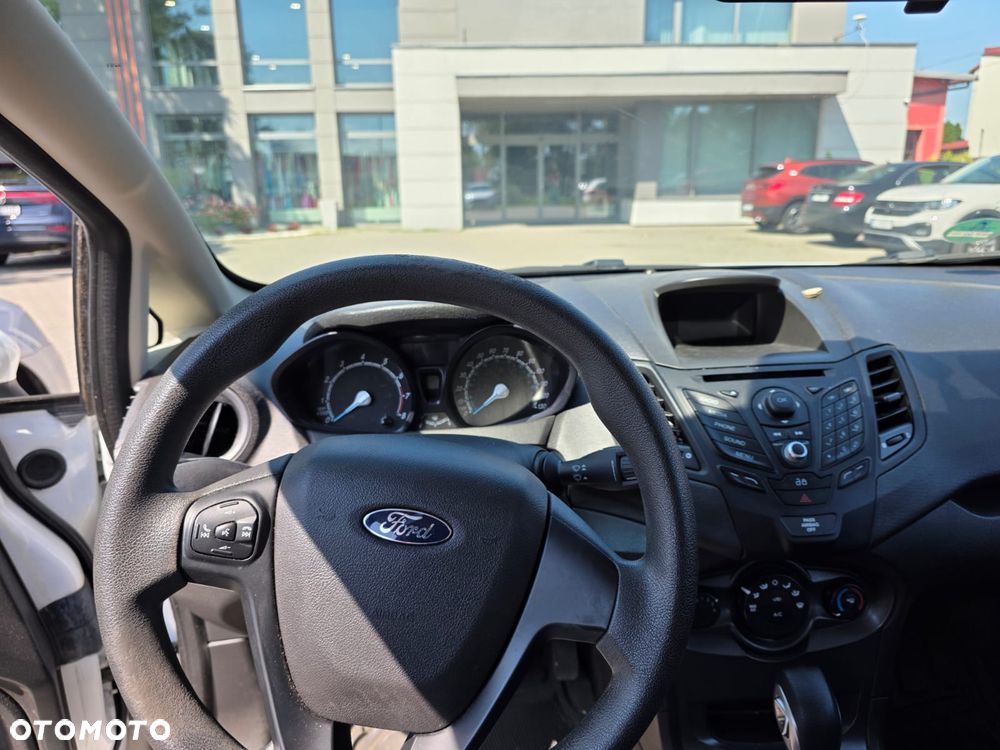 Ford Fiesta - 7
