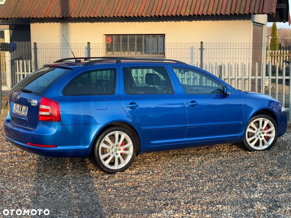 Skoda Octavia 2.0 TDI CR DPF DSG RS - 15