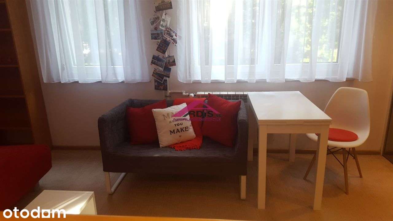 Geodetów kameralny budynek umeblowane blisko Wum