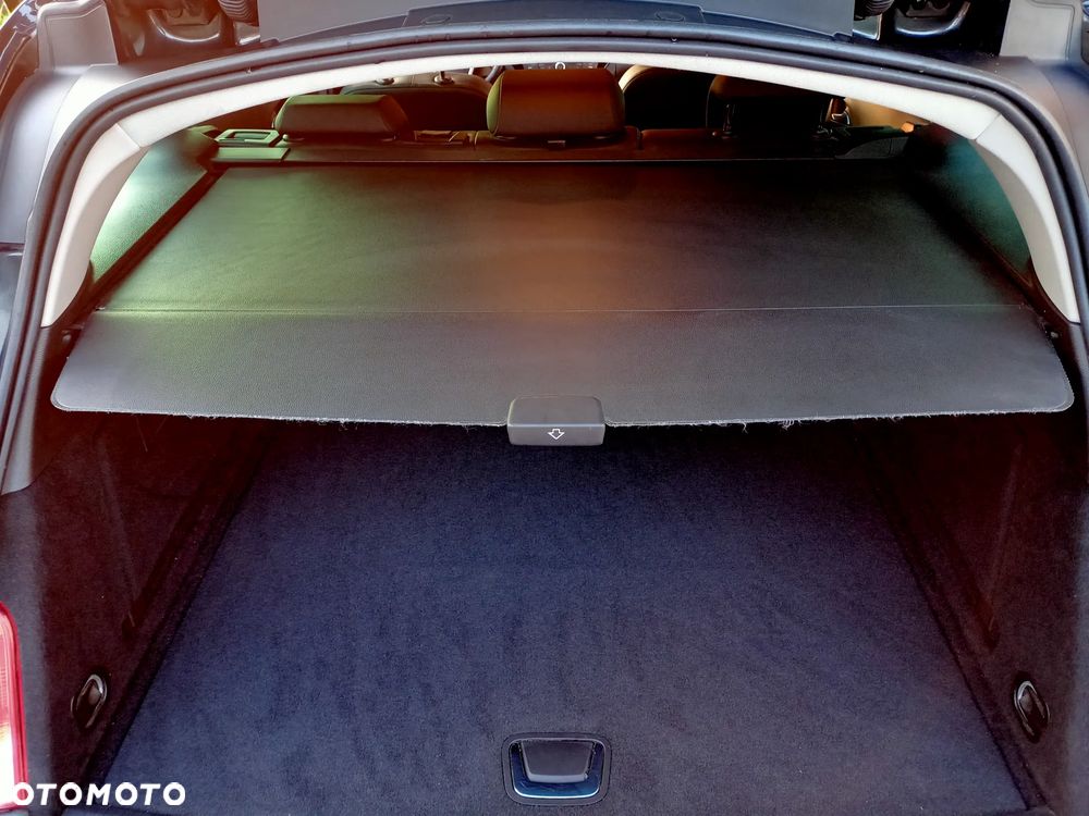 Opel Insignia 2.0 CDTI Sports Tourer 4x4 - 12