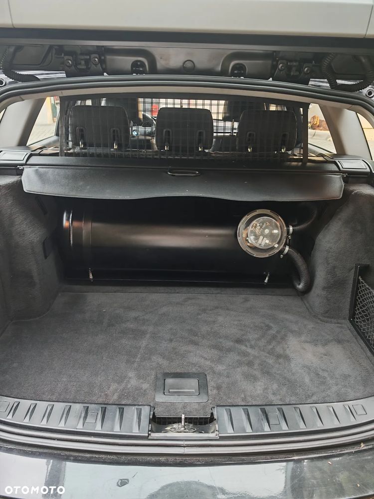 BMW Seria 3 320i - 12