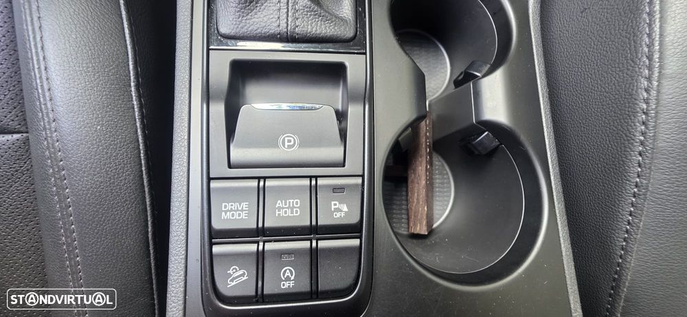 Hyundai Tucson 1.6 CRDi Premium +P.Pele+P.Style DCT - 33