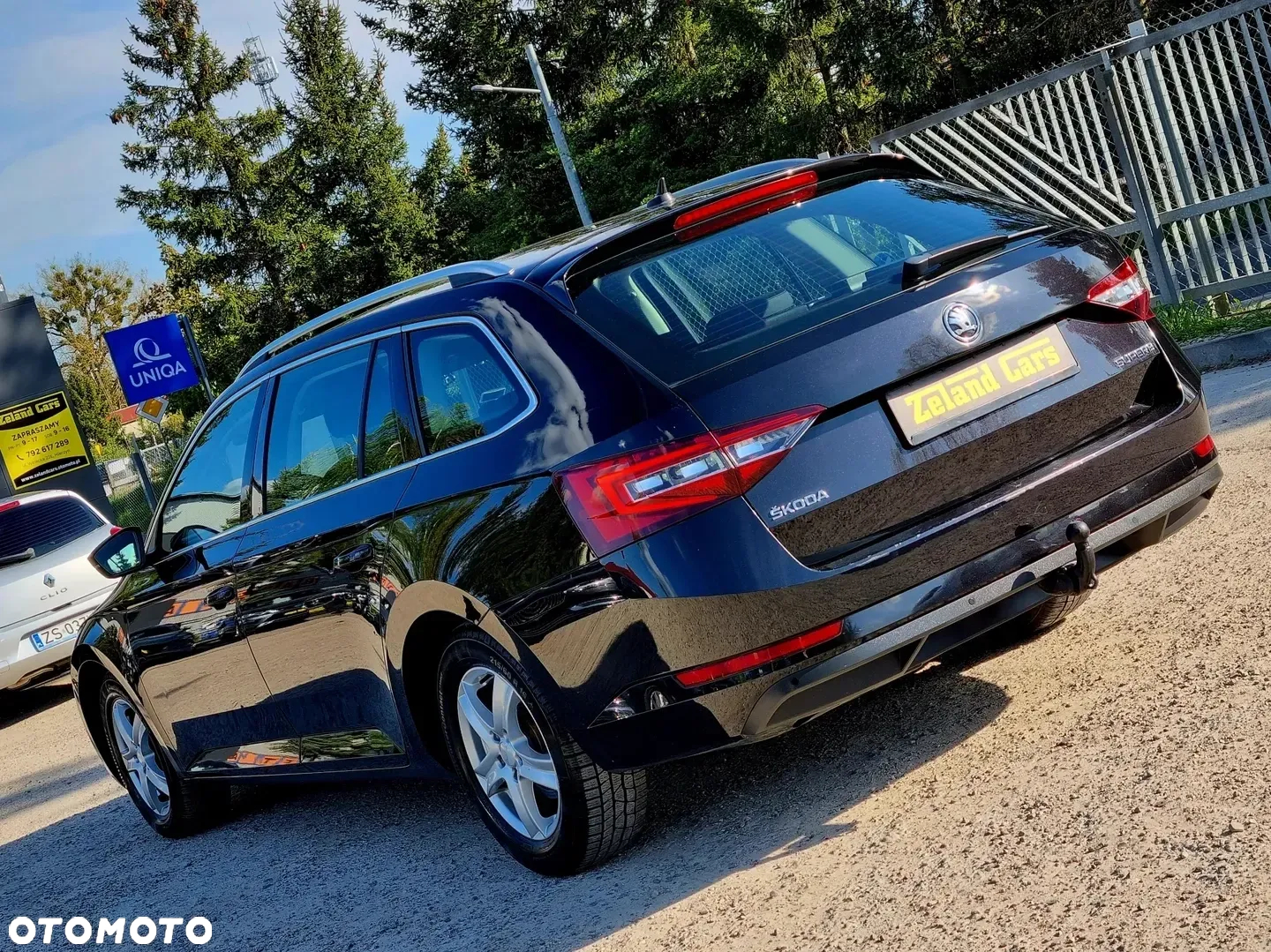 Skoda Superb 2.0 TDI DSG Active - 8