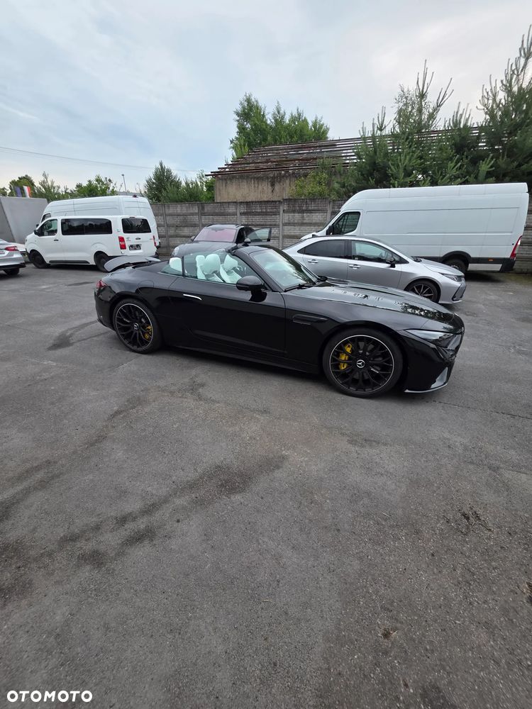 Mercedes-Benz SL AMG 63 4-Matic+ - 30