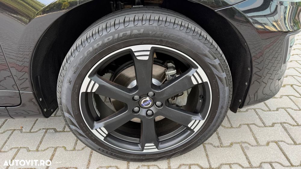Volvo XC 60 - 28