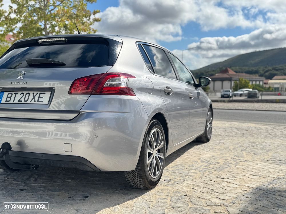 Peugeot 308 1.2 PureTech Style - 6