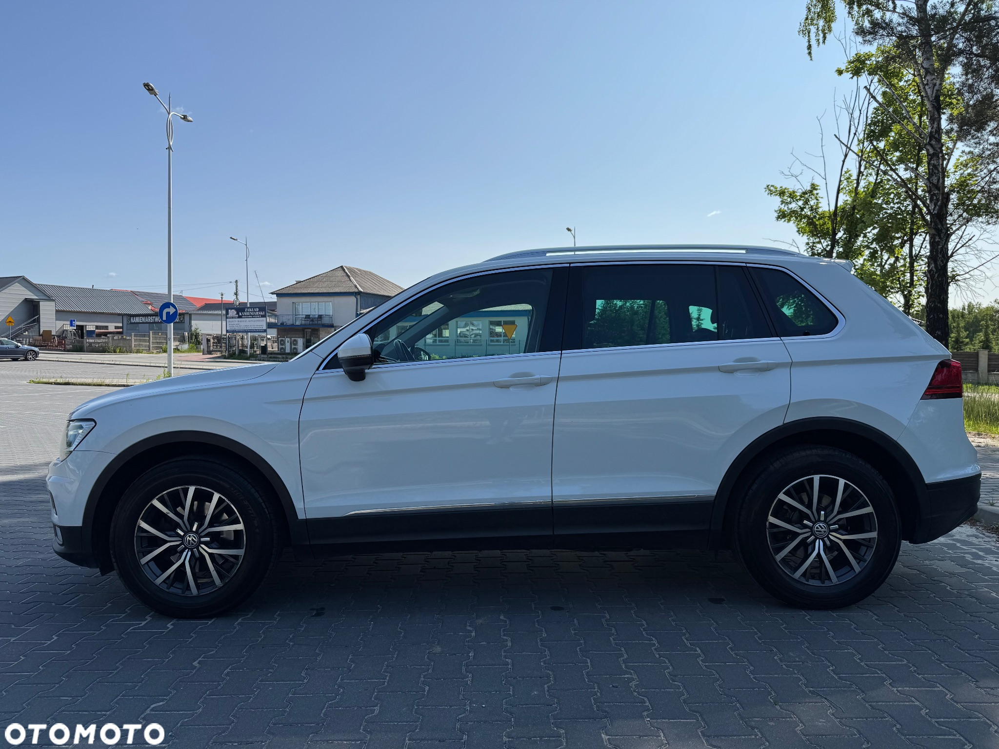Volkswagen Tiguan 2.0 TDI BMT SCR Comfortline - 2