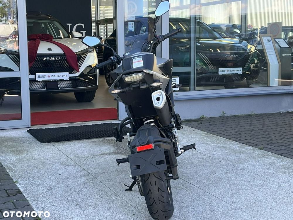 CFMoto NK - 3