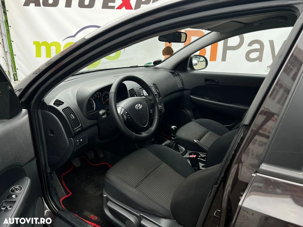 Hyundai i30 1.6 CRDI Classic - 26