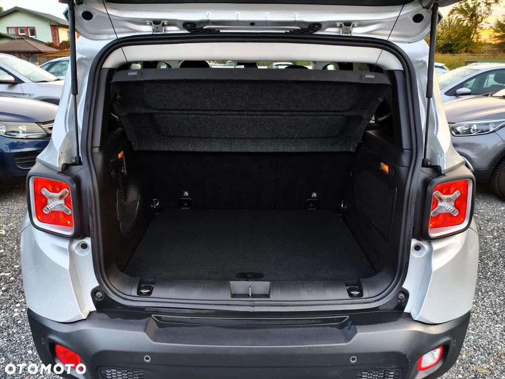 Jeep Renegade 1.4 MultiAir Limited FWD S&S - 26