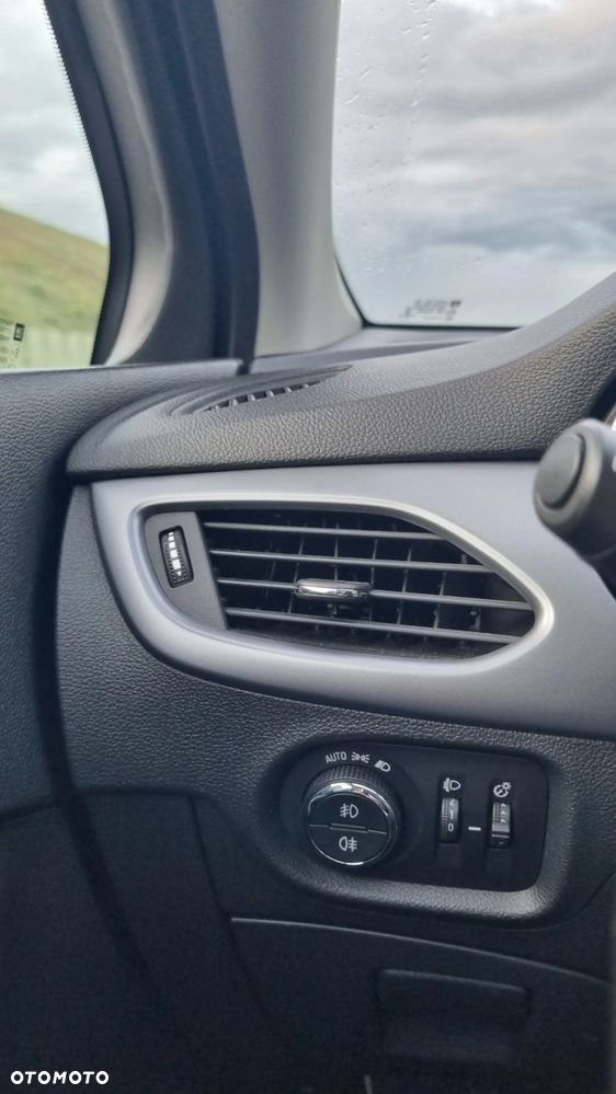 Opel Astra - 19