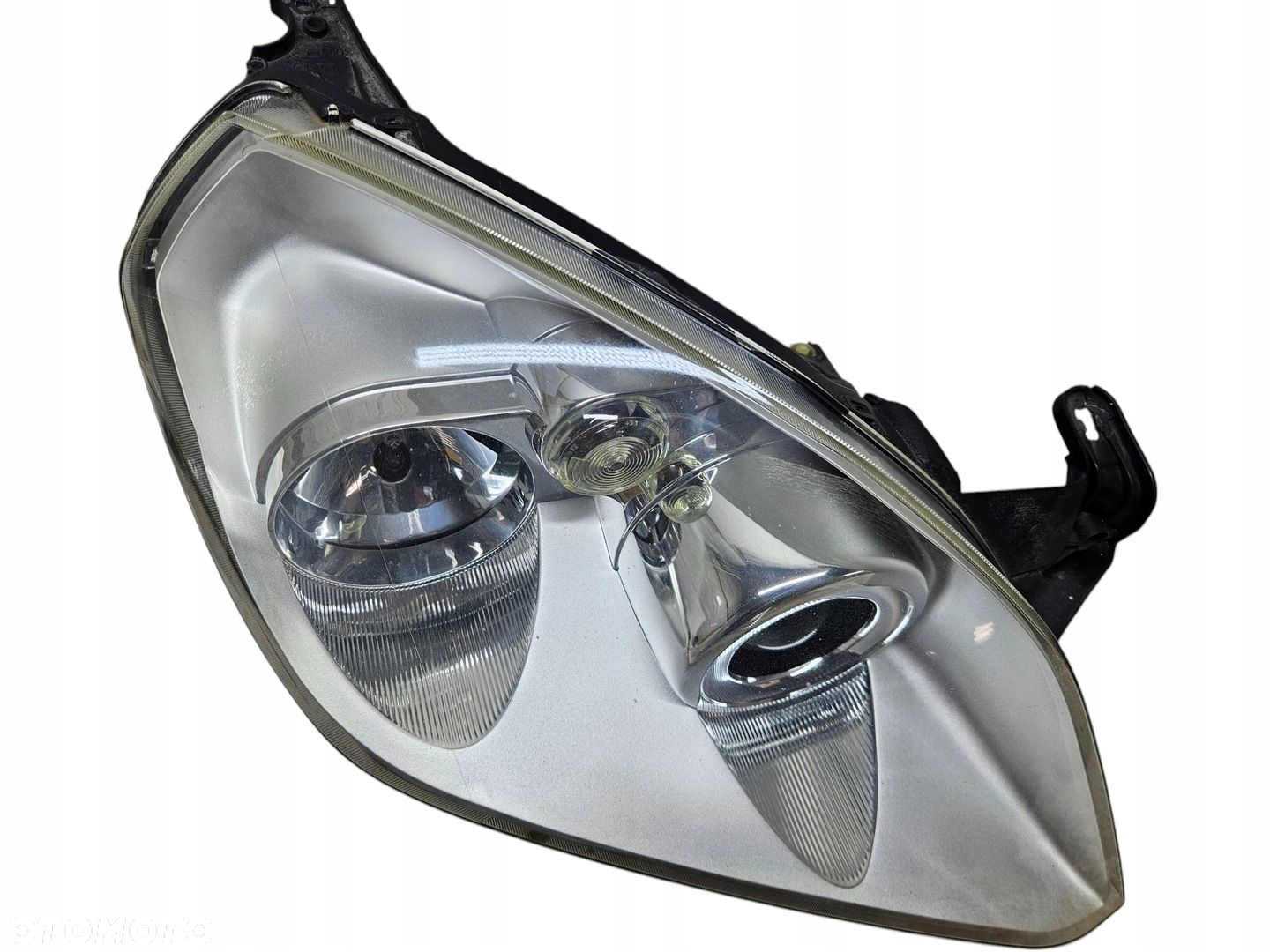 OPEL TIGRA II B LAMPA PRZOD PRAWA SOCZEWKA EU 93162202 - 3