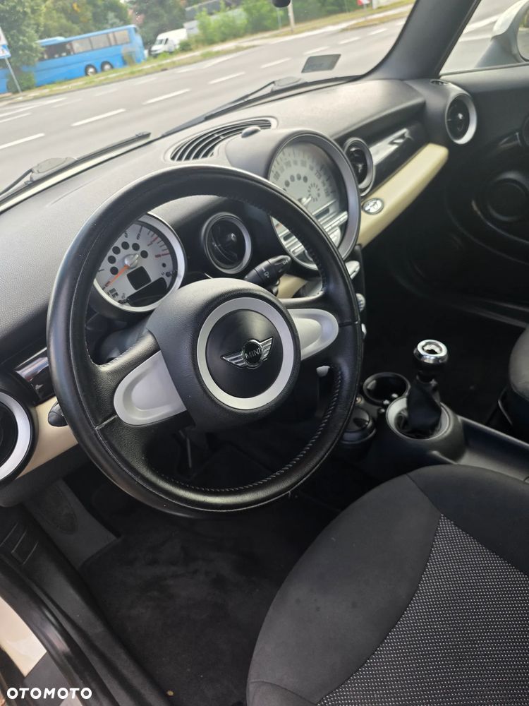 MINI Cooper Standard - 9