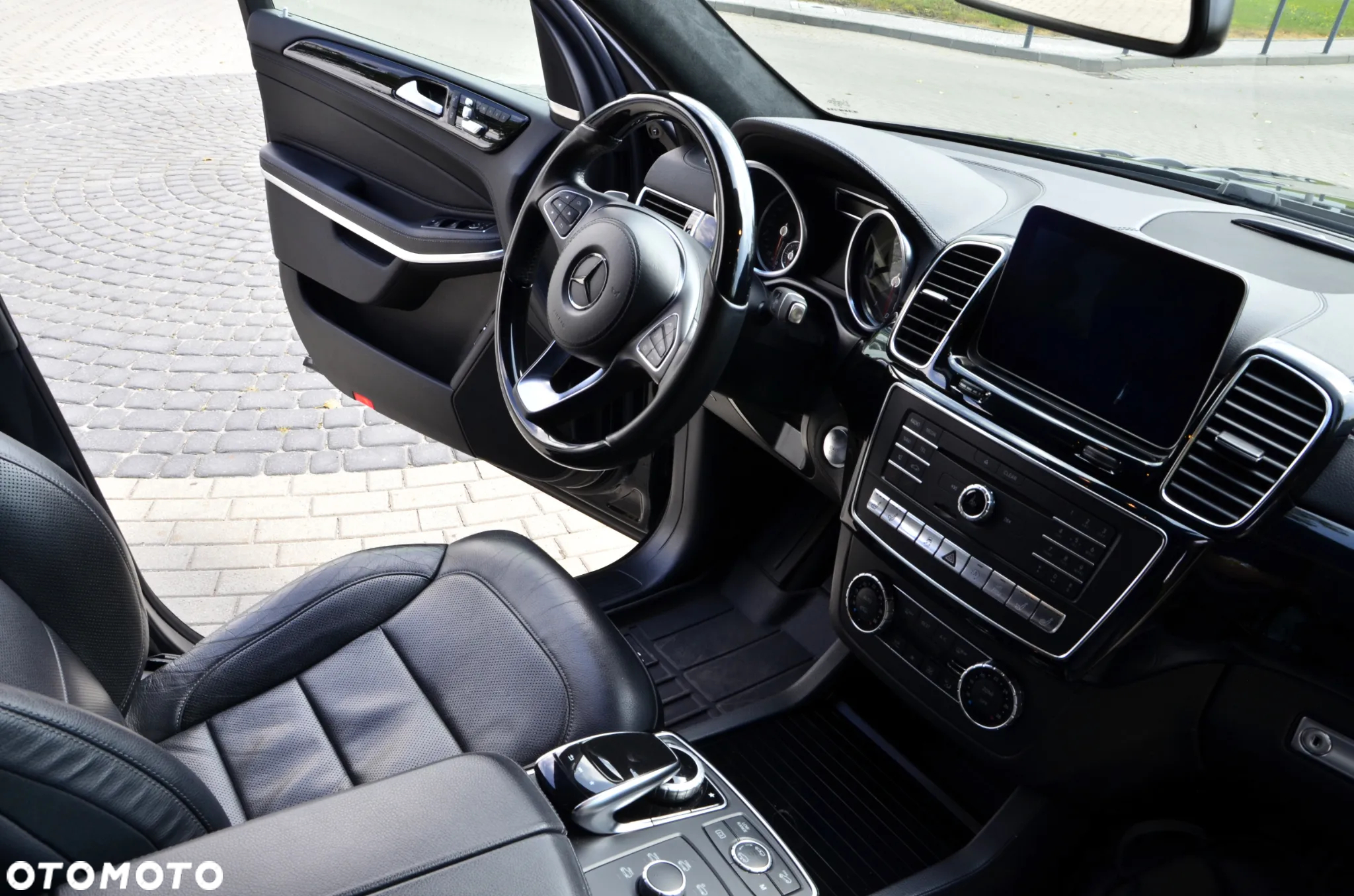 Mercedes-Benz GLS 500 4-Matic - 19