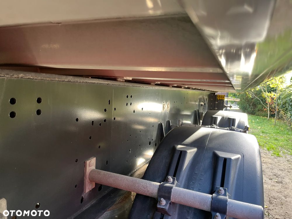 Schmitz Cargobull - 10